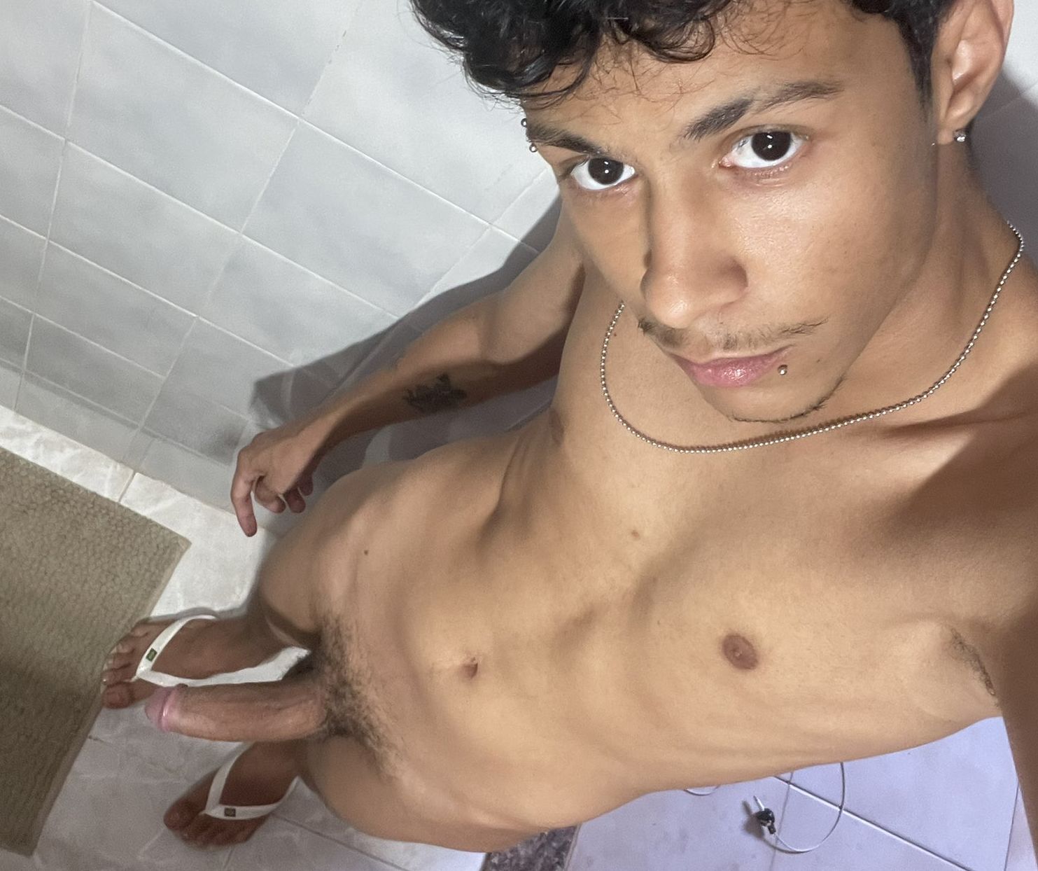 Leke magrelo da gozada farta fotos da pirocona